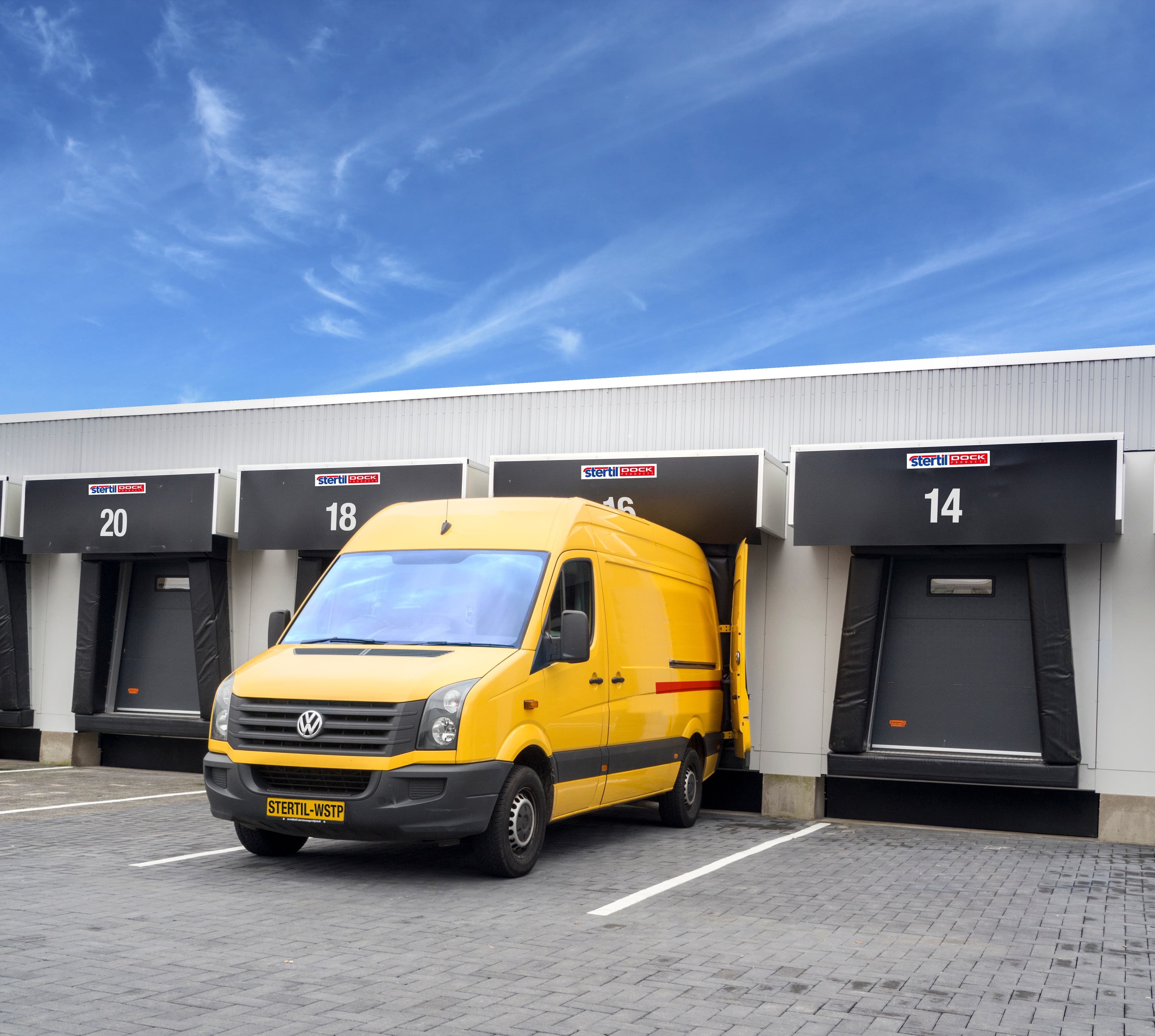 Docking with van doors 180 degrees open