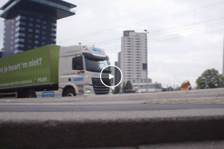 Stertil-Koni mobiele hefkolommen in tv-programma EenVandaag over elektrische en watergedreven voertuigen zoals vrachtwagens en bussen